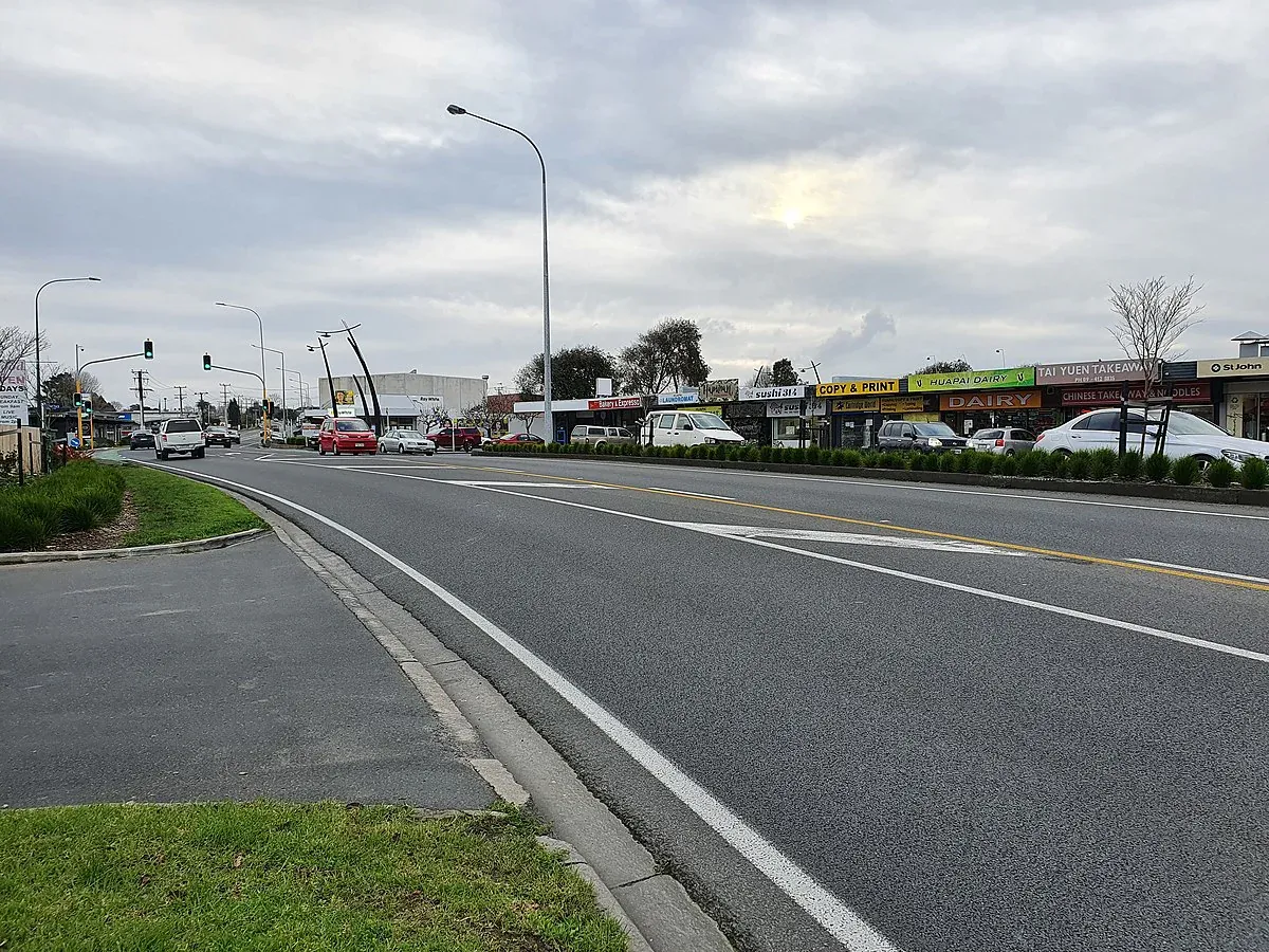 Huapai village - heart of Kumeu wine country with thriving businesses in North West Auckland.