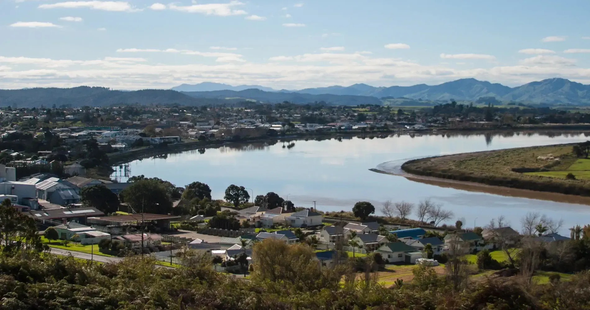 Kauri residences with river