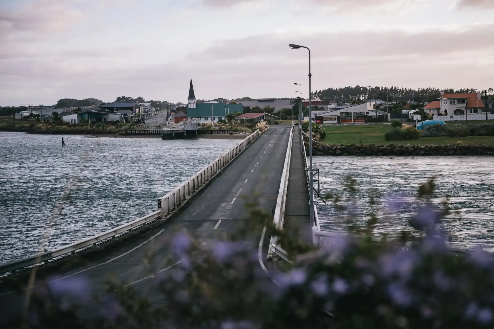 Riverton, Southland bridge showing the township and iconic river